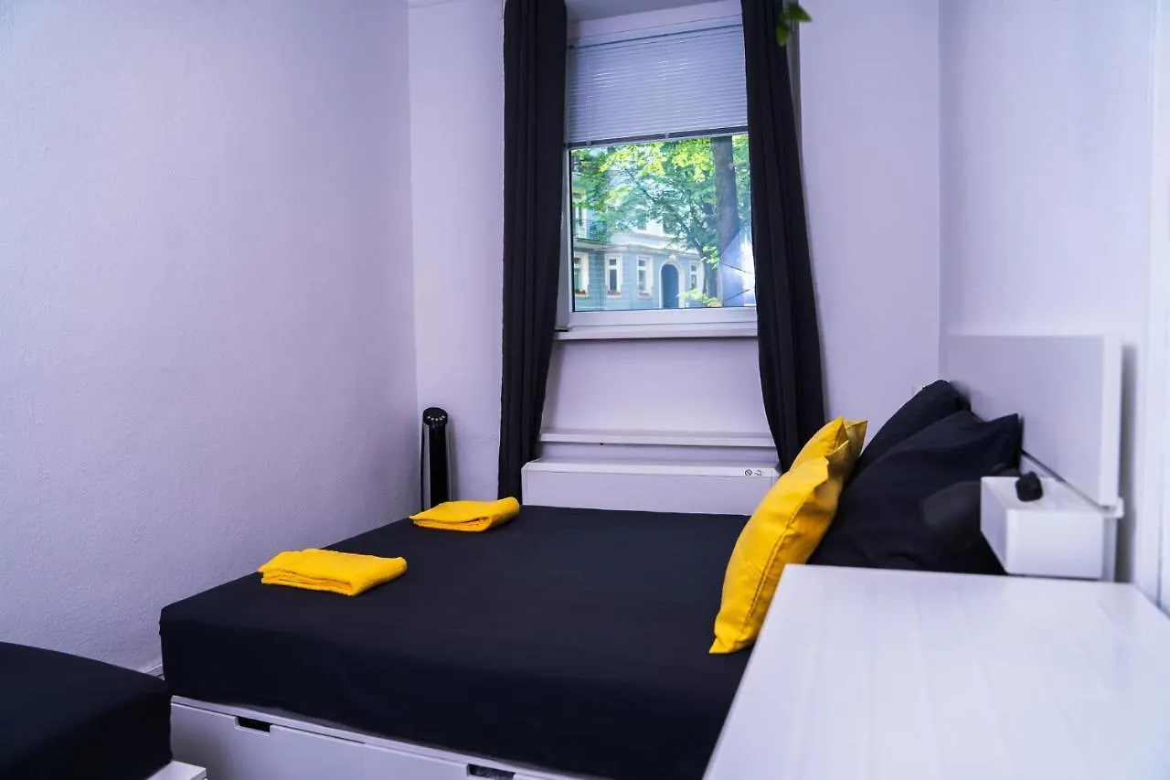 Spacious 3 Bedroom Apartment Hamburg