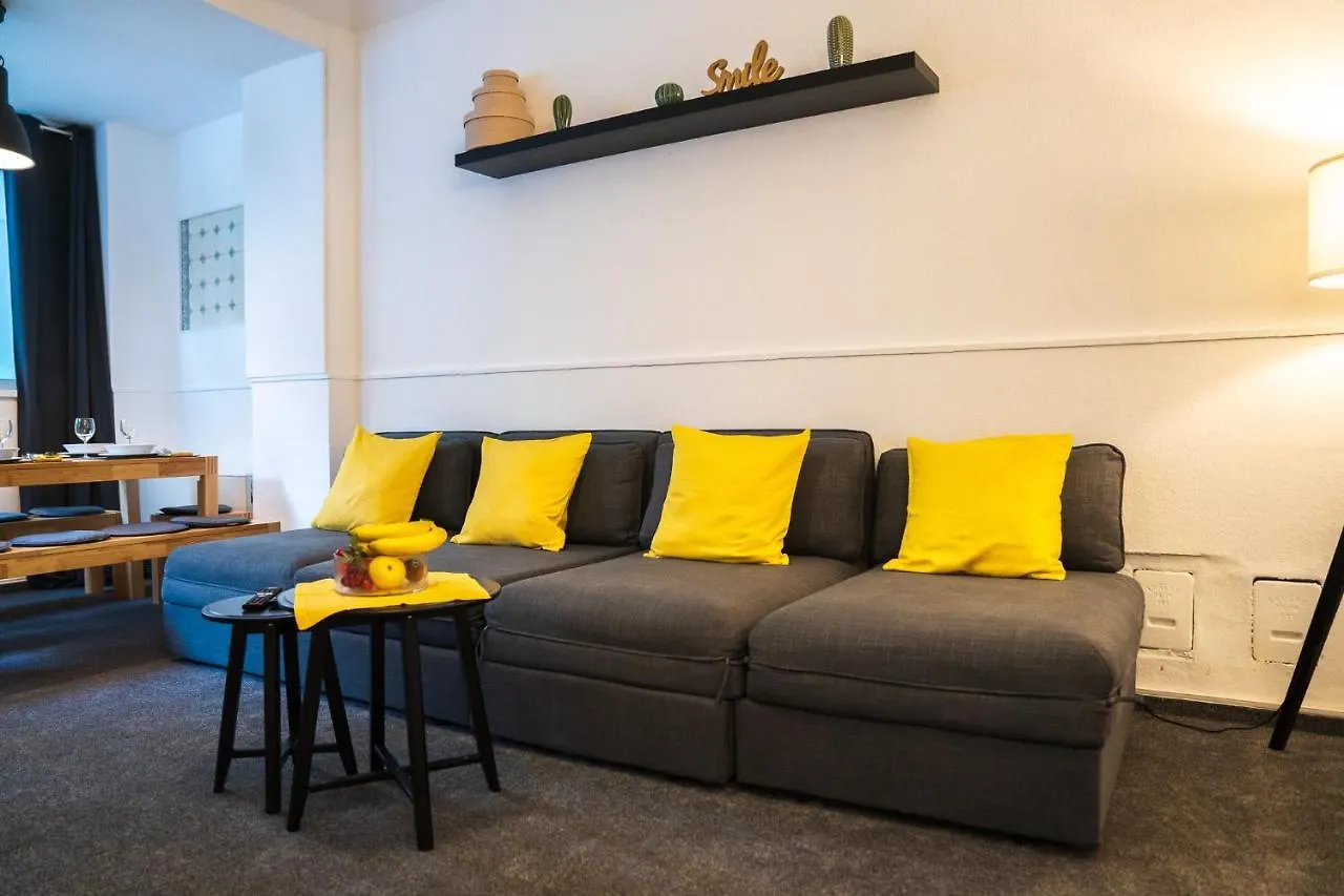 Spacious 3 Bedroom Apartment Hamburg